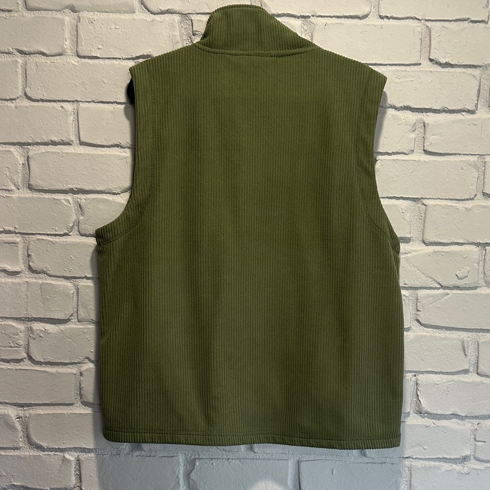 NWOT Alaska Green Fleece Vest for Men size XL - Picture 8 of 9